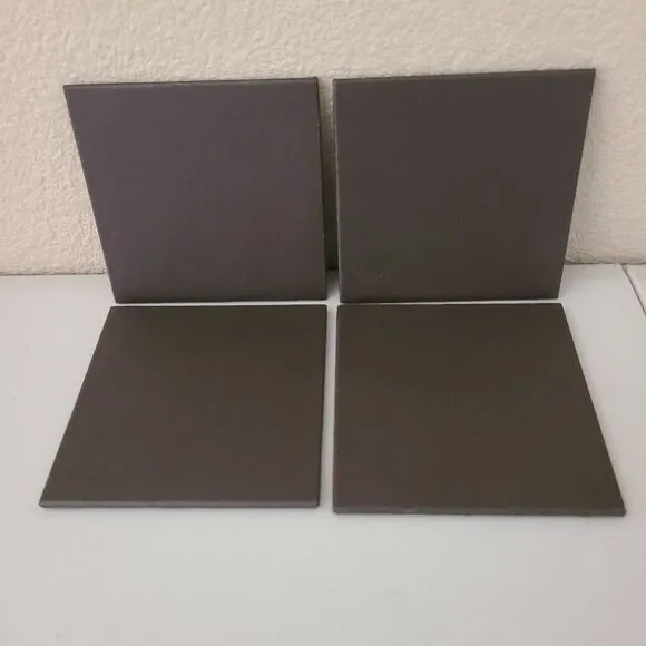 charge it by joey set of 4 brown leather coasters monogrammed with letter H - Picture 4 of 5